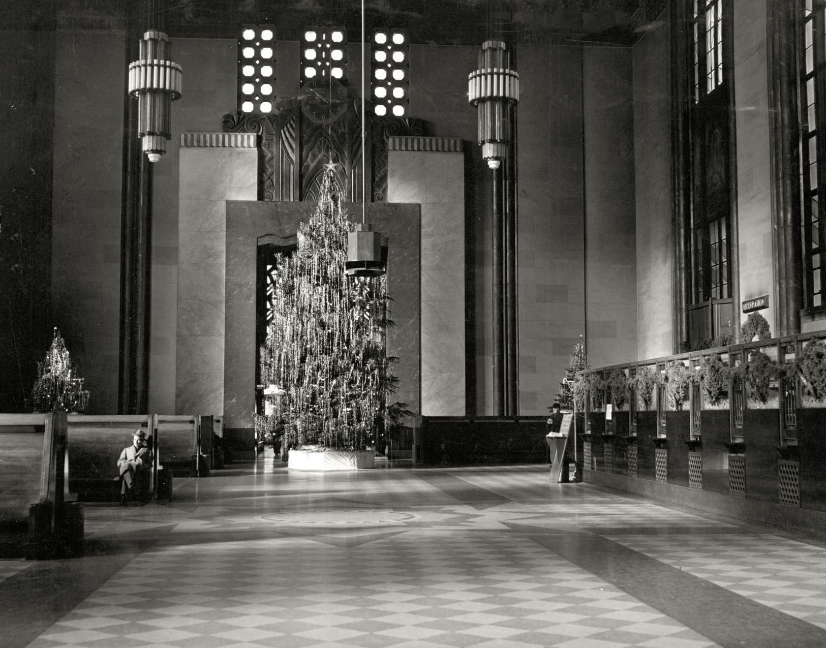 Dec. 25, 1953